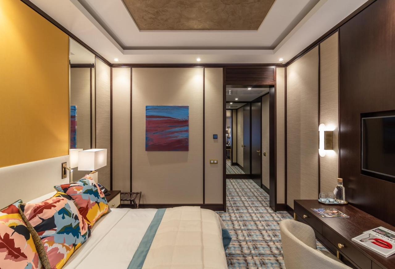 Soho Boutique Hotel Dnipro Dış mekan fotoğraf